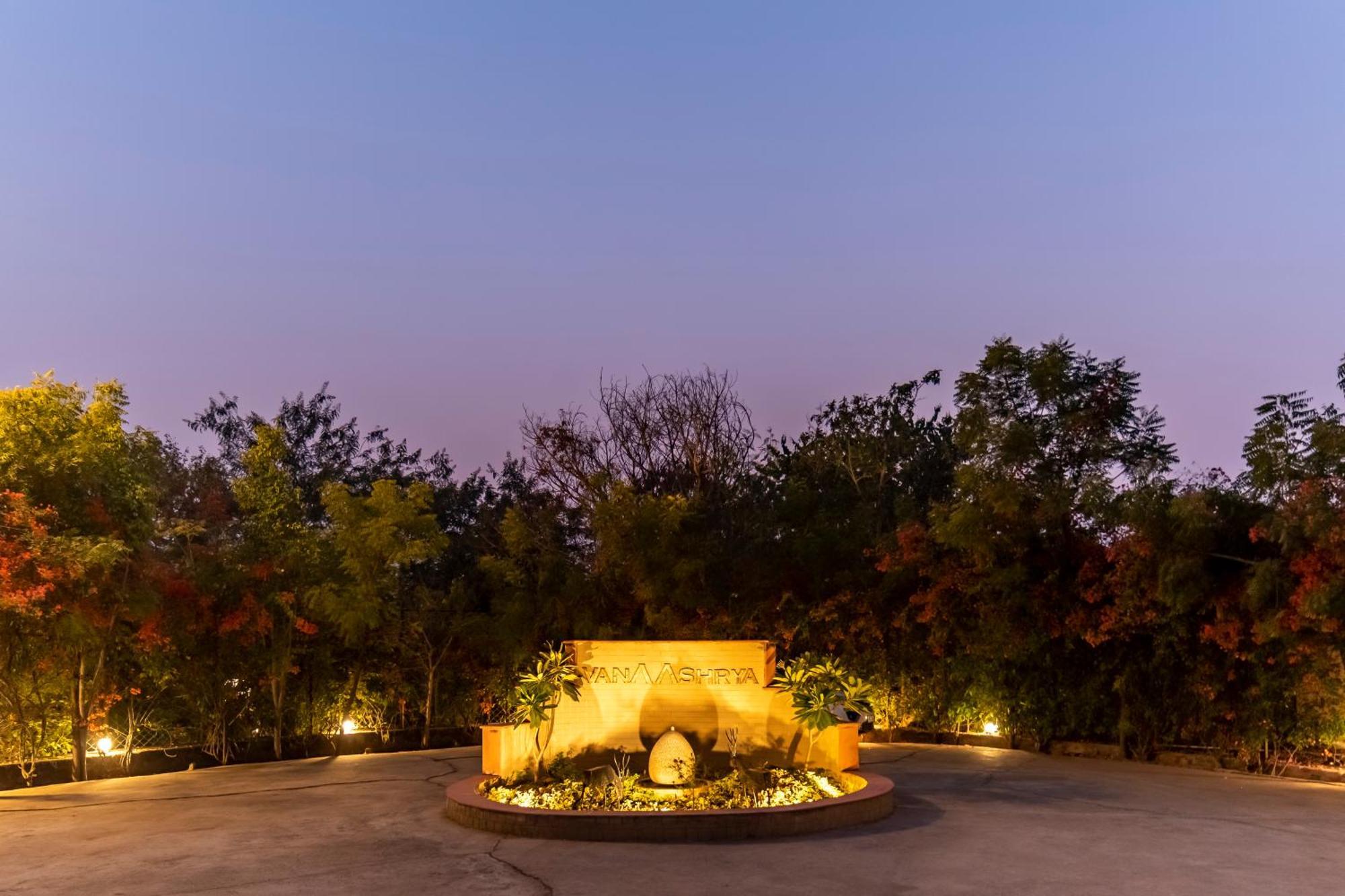 Vanaashrya Resort And Spa Sariska Tehla Dış mekan fotoğraf